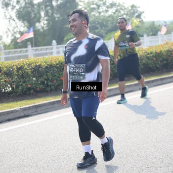 Runner Photo 6937464