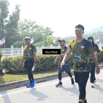 Runner Photo 6937481