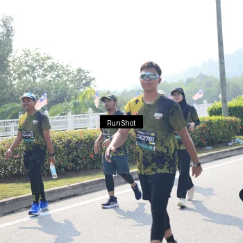 Runner Photo 6937487
