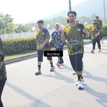 Runner Photo 6937501