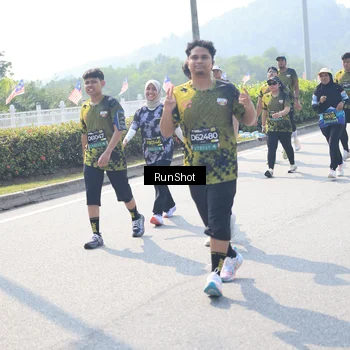 Runner Photo 6937509