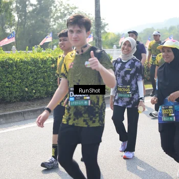 Runner Photo 6937513