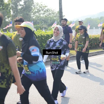 Runner Photo 6937517