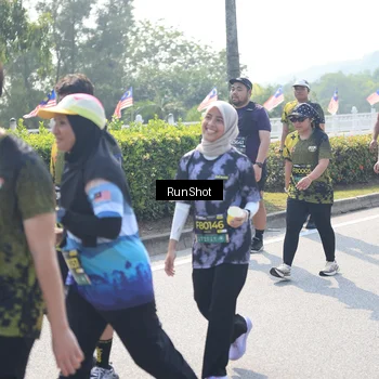 Runner Photo 6937521