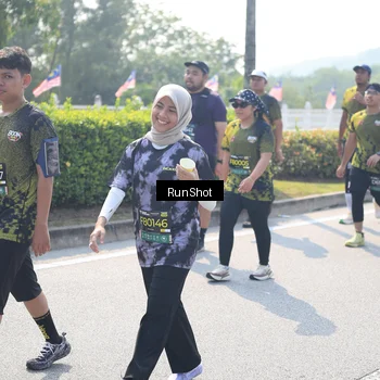 Runner Photo 6937530