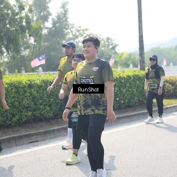 Runner Photo 6937540