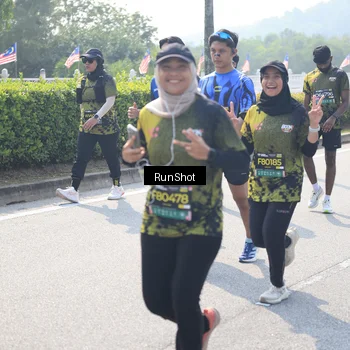 Runner Photo 6937550