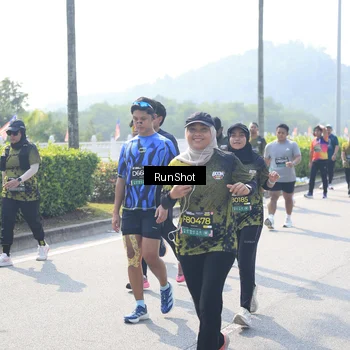 Runner Photo 6937554