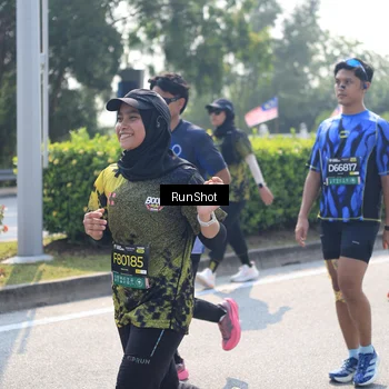 Runner Photo 6937557