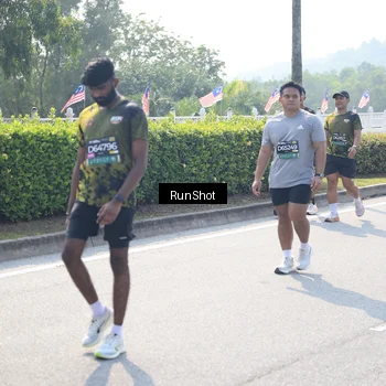 Runner Photo 6937580