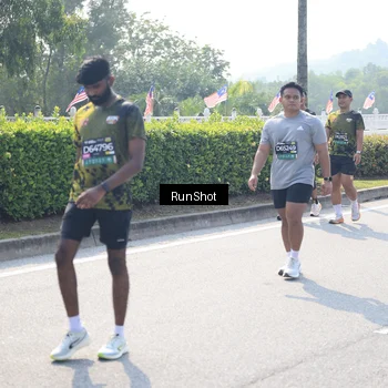 Runner Photo 6937581