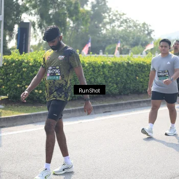 Runner Photo 6937586