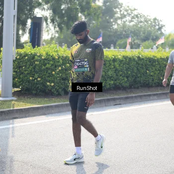 Runner Photo 6937587