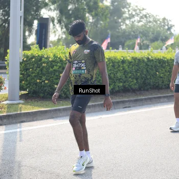 Runner Photo 6937591