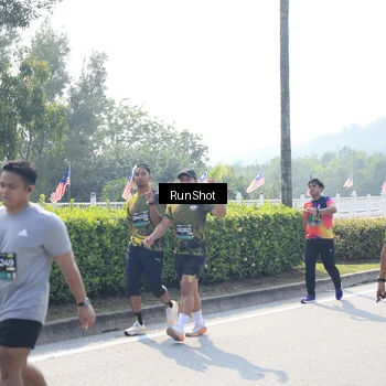 Runner Photo 6937604