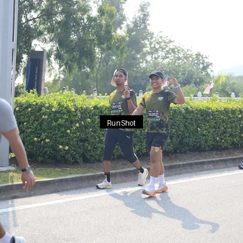 Runner Photo 6937605