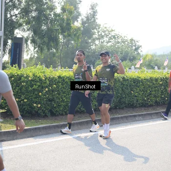 Runner Photo 6937610