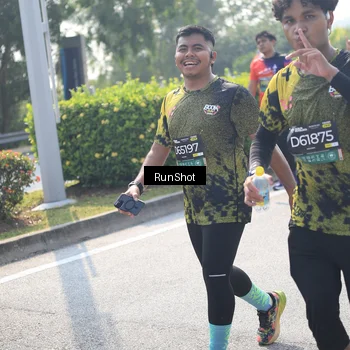 Runner Photo 6937619