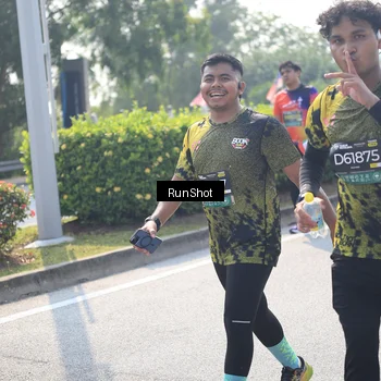 Runner Photo 6937627