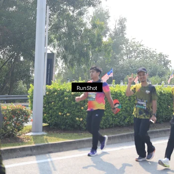 Runner Photo 6937628