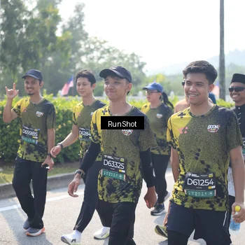 Runner Photo 6937636