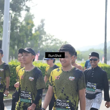 Runner Photo 6937638