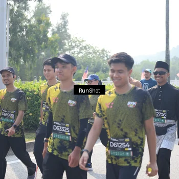 Runner Photo 6937639