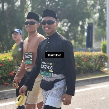 Runner Photo 6937650