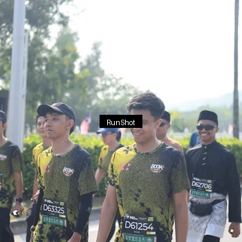 Runner Photo 6937651