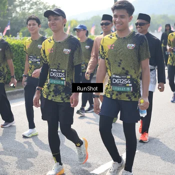Runner Photo 6937666