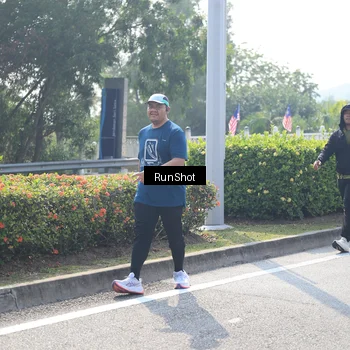 Runner Photo 6937671