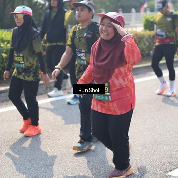 Runner Photo 6937707