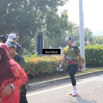 Runner Photo 6937710
