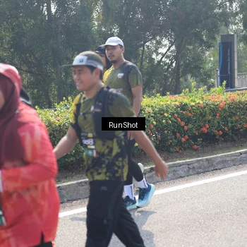 Runner Photo 6937715