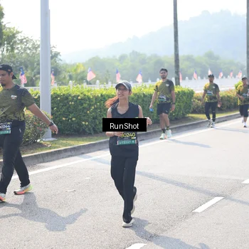 Runner Photo 6937720