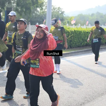 Runner Photo 6937727