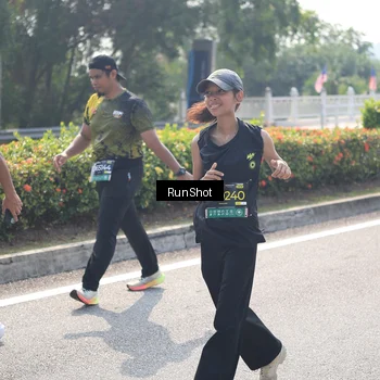 Runner Photo 6937739