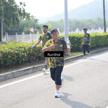 Runner Photo 6937743
