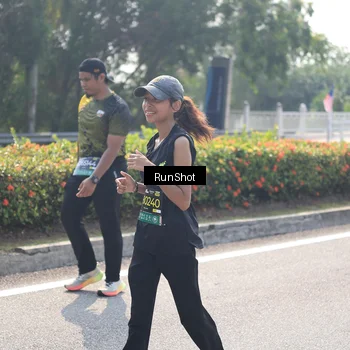 Runner Photo 6937745