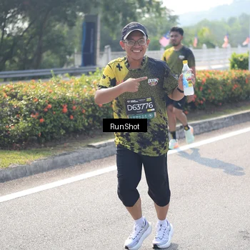 Runner Photo 6937756