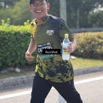 Runner Photo 6937759