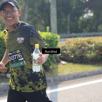 Runner Photo 6937760