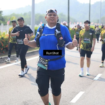 Runner Photo 6937775