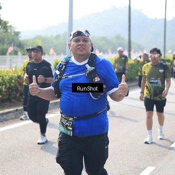 Runner Photo 6937781