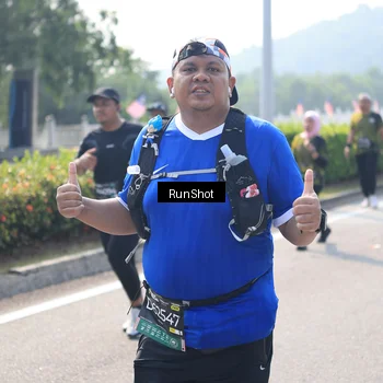 Runner Photo 6937783