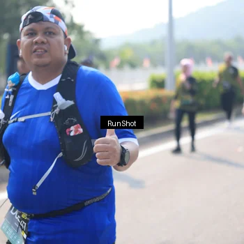 Runner Photo 6937785