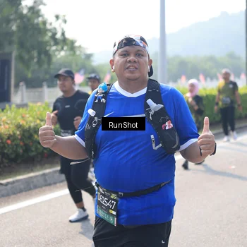 Runner Photo 6937786