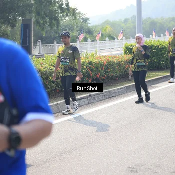 Runner Photo 6937788