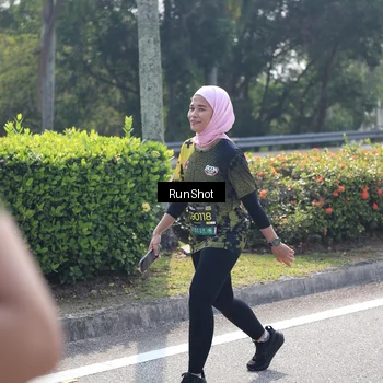 Runner Photo 6937826