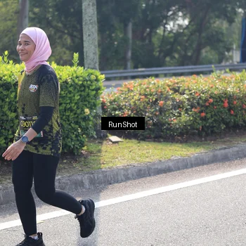 Runner Photo 6937831